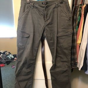 Arc’teryx cargo pants women’s size 10
